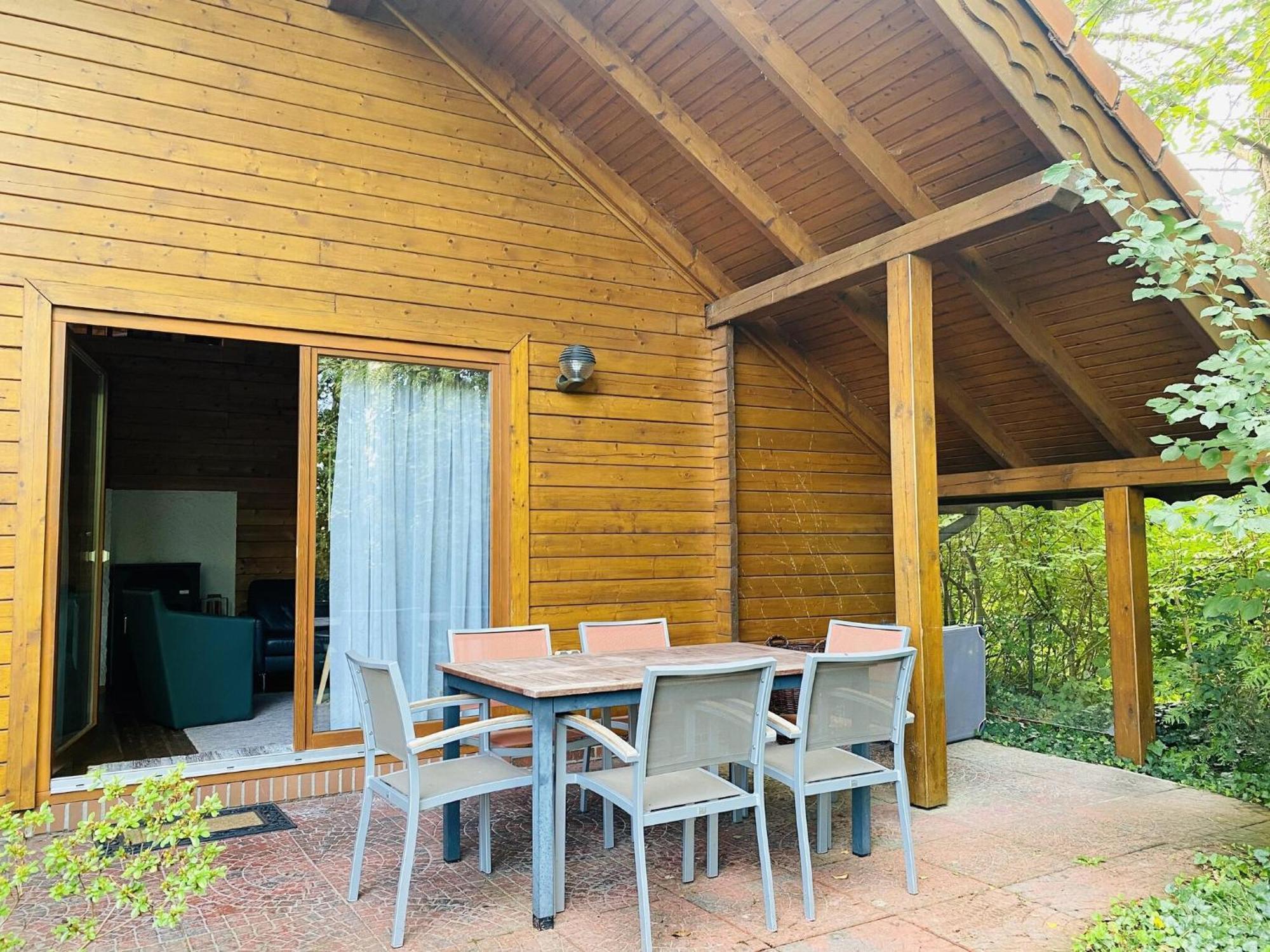 Ferienhaus Svenja, Wiefelstede-Lehe Ngoại thất bức ảnh